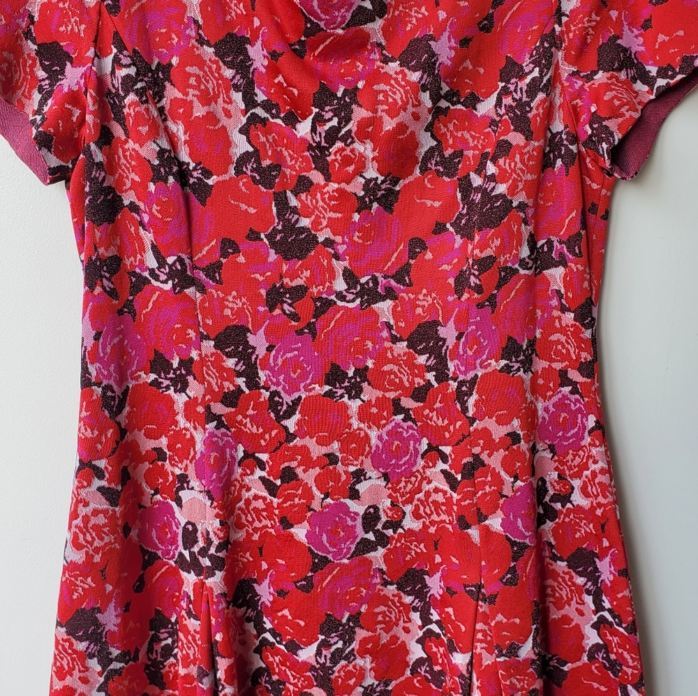 NWT St. John Floral Short Sleeve Dress - Picture 5 of 16